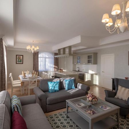 Hotel Monaco Astana Eksteriør bilde