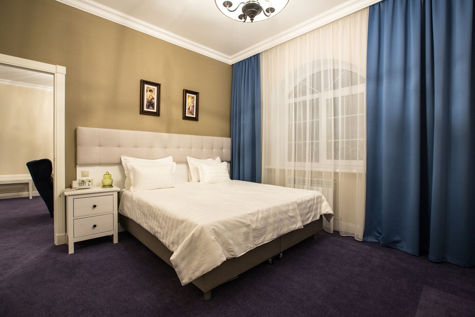 Hotel Monaco Astana Eksteriør bilde