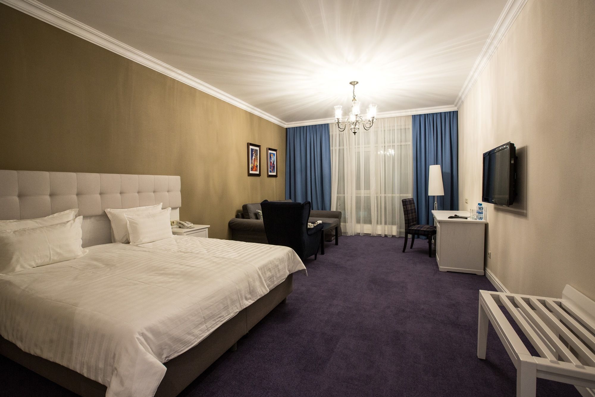 Hotel Monaco Astana Eksteriør bilde